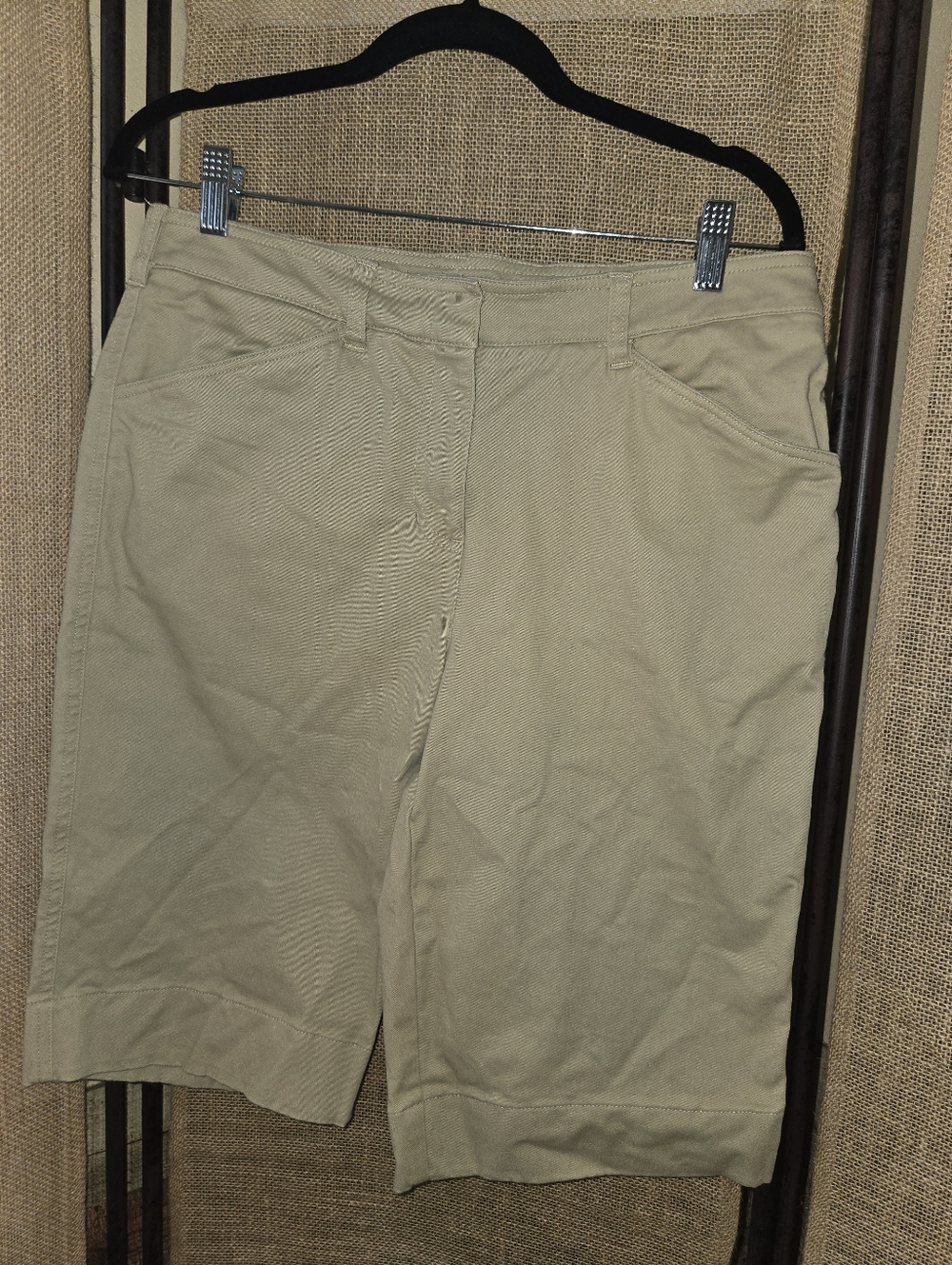 Jones New York Sport Stretch Women's Tan Chino Bermuda Shorts Size 8 - Picture 2 of 13